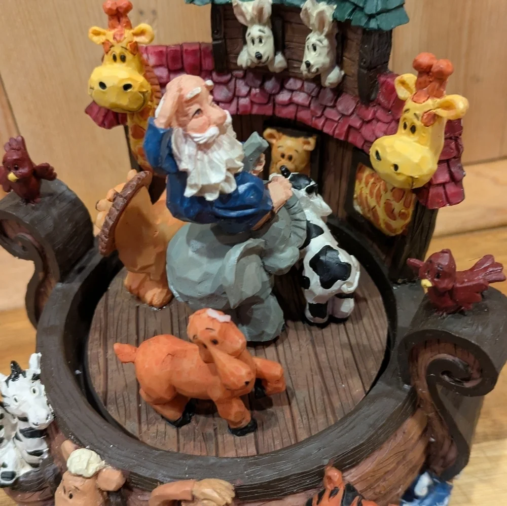 St. Nicholas Square Multicolor Noah's Ark Display Shelf